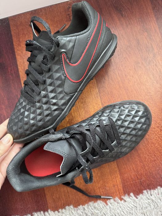 Nike Tiempo buty piłkarskie korki czarne r 36
