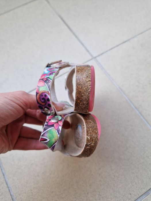 Sandalki profilowane 27