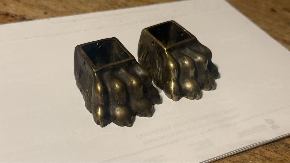 Lwie stopki. Nóżki. Antyczne. Para. Empire.