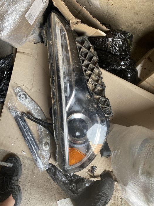 Фара права alfa romeo stelvio 2021