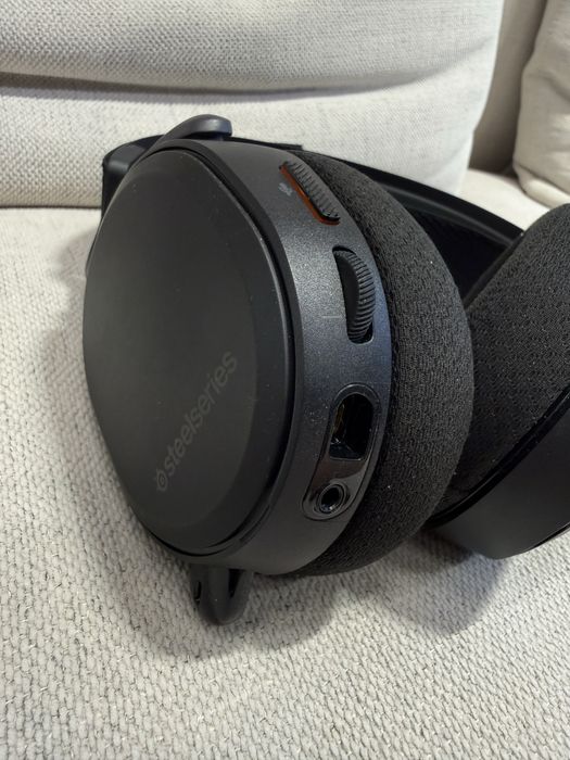 Навушники Steelseries Arctis Pro + Gamedac