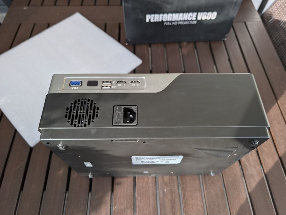 Projetor Fulll HD Vankyo Performance v600