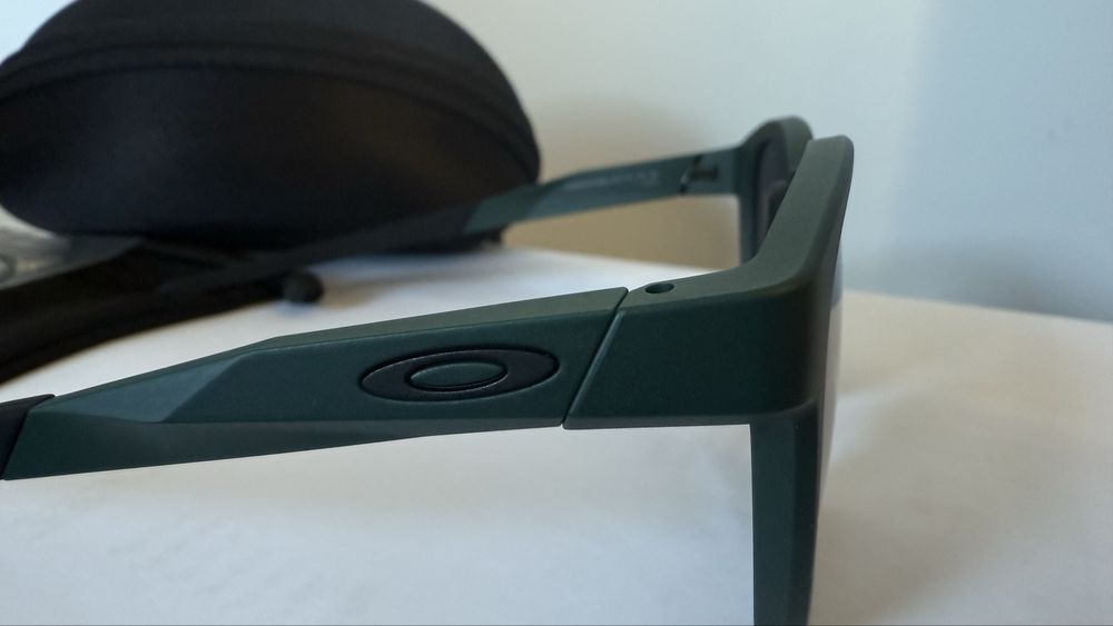 Okulary Oakley Shackle  Prizm  Gray - 100% oryginał