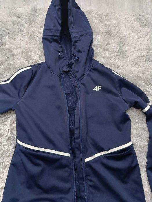 Softshell marki 4F