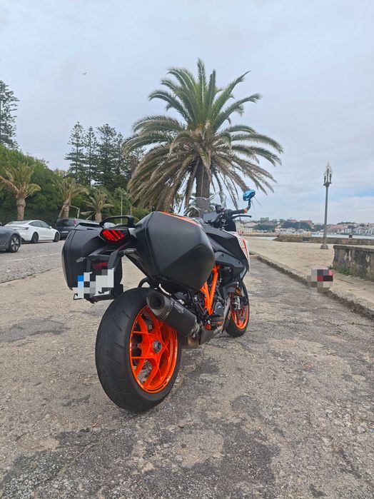 KTM 1290 super duke GT