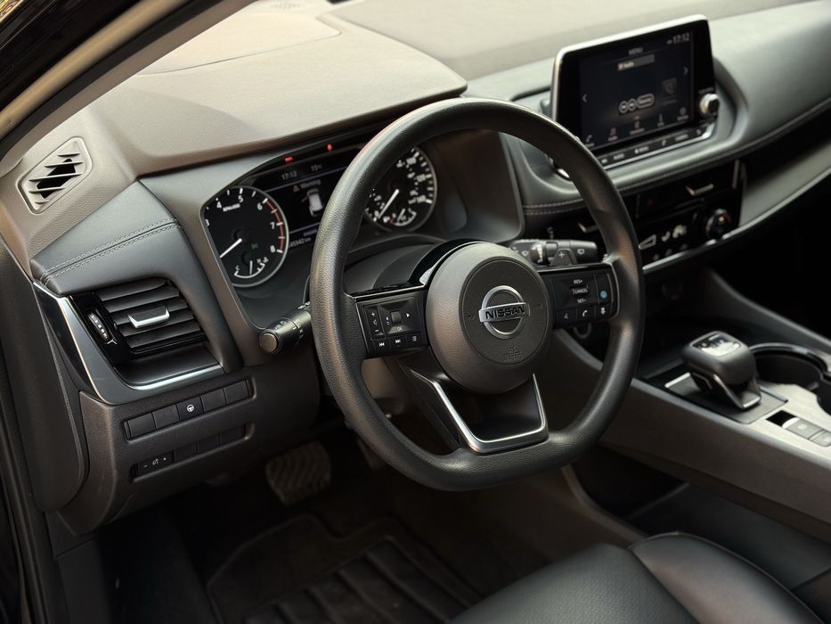 Nissan Rogue 2020p