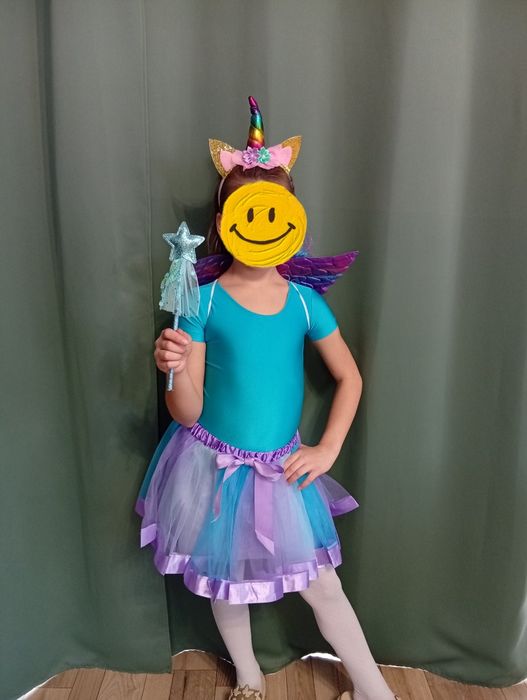 Strój jednorożca i motylka