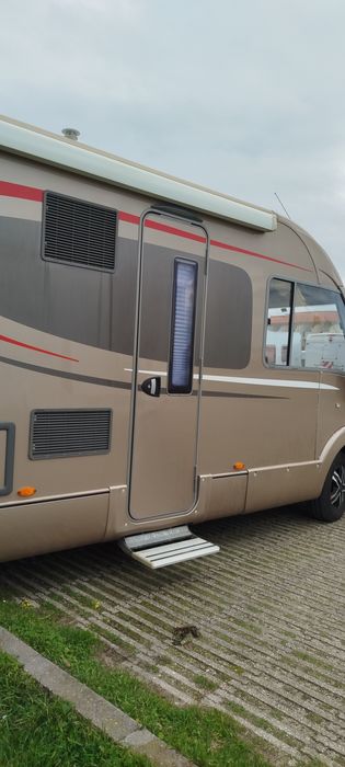 Vendo Autocaravana Burstner Integral  modelo Aviano I727 Fiate motor 2