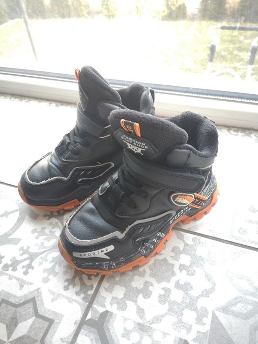 Демісезонні хайтопи  28 розмір