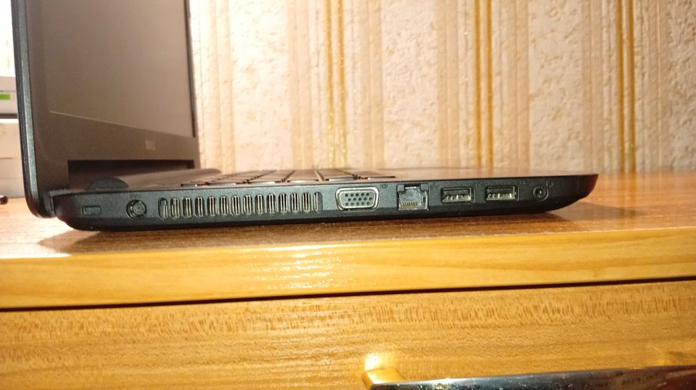 Dell Latitude 3440 14' Core I3-4010U 4х1.7ГГц 8/250ГБ Батарея 90Вт Б/Ж
