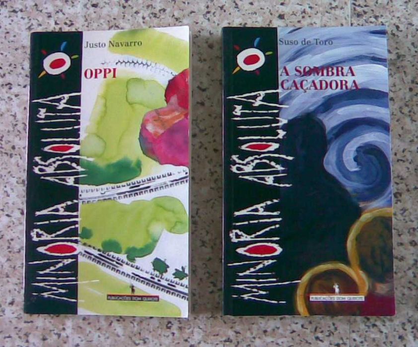 Livros da colecção juvenil Minoria Absoluta