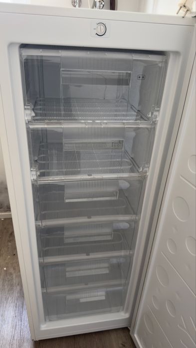 Arca congeladora vertical Qilive Q.6640