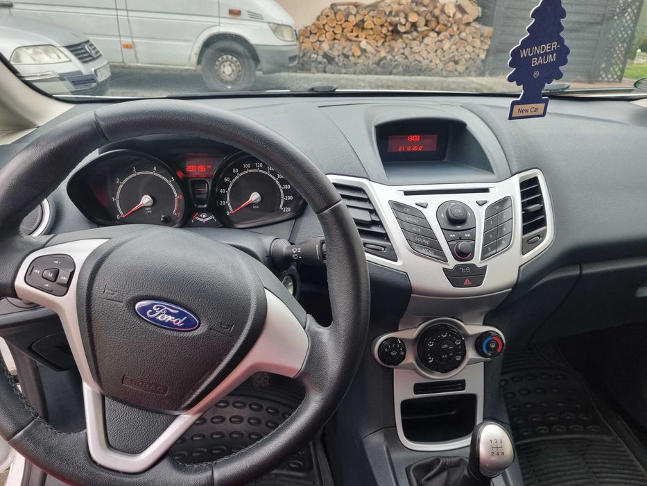 Ford Fiesta 1.2 benzyna