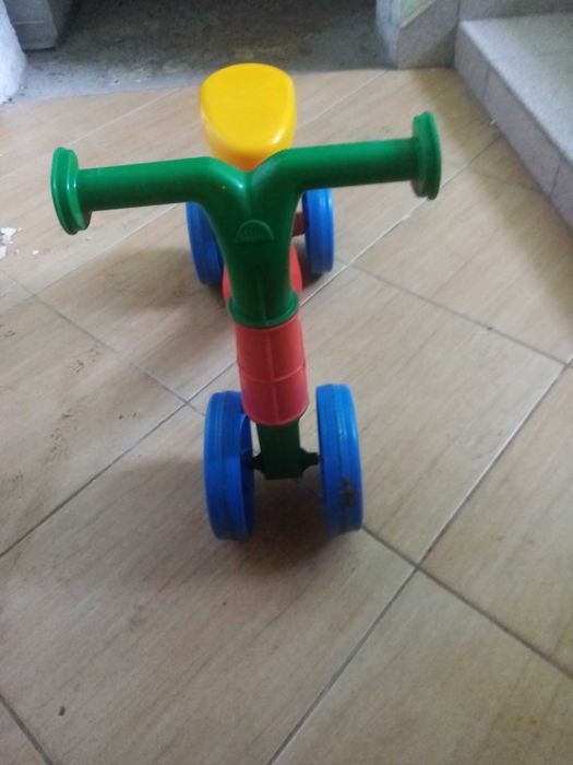 Sprzedam dziecięcy rowerek