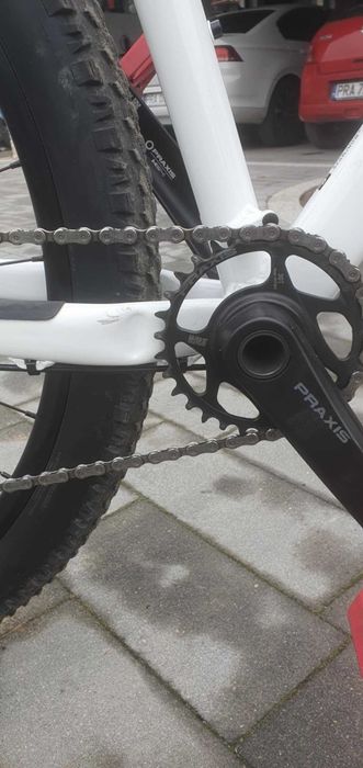 Trek x-caliber 8 crystal white