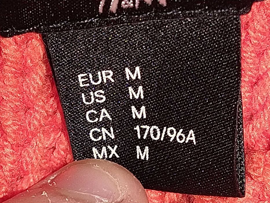 Sprzedam damski sweter