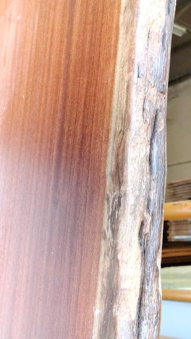 Tampo mesa em madeira maciça de mogno sapel