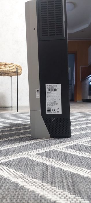 Гібридний інвертор AXIOMA ISMPPT BFP 5600 + wifi модуль, 48V, б/у