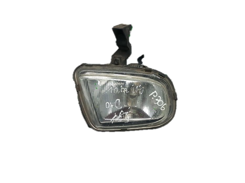 Farol nevoeiro frente direito PEUGEOT 306 Sedan (7B, N3, N5)