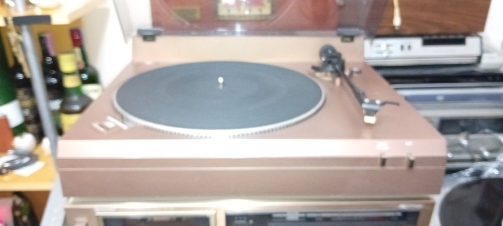 Radio gira discos cassetes amplificador SHARP