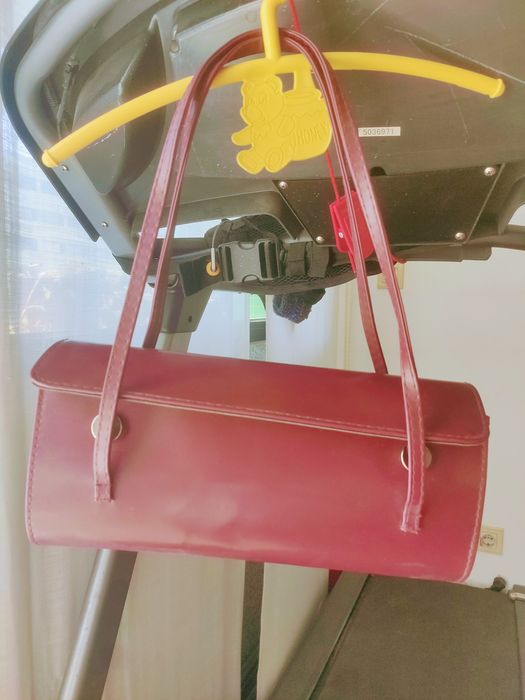 Sapatilhas puma vermelho e branco são NOVOS