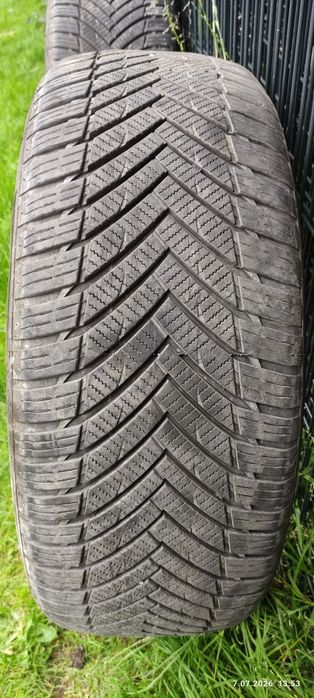 225 55 17 XL 101W 2x opony całoroczne wielosezonowe