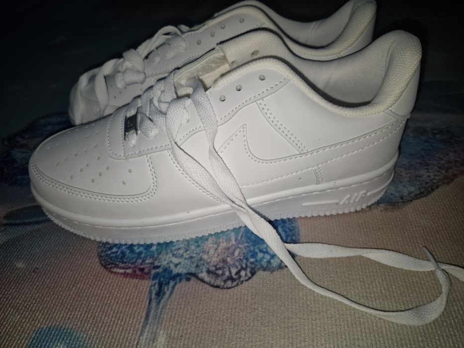Buty sportowe białe