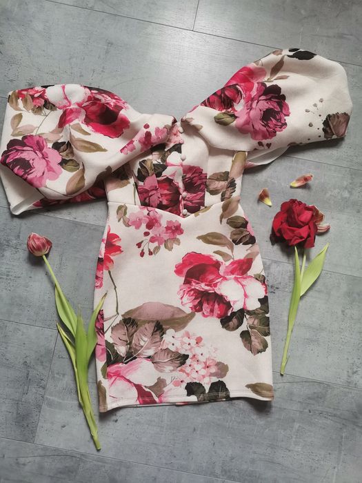 Asos sukienka w kwiaty