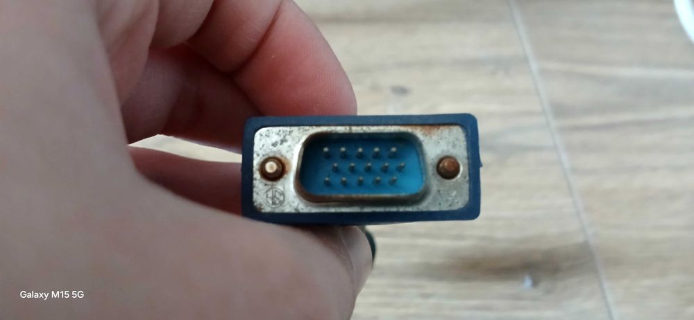 Stary monitor stan bardzo dobry + kabel