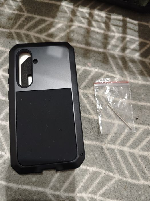 Capa tátita de metal ultra resistente Samsung Galaxy S24