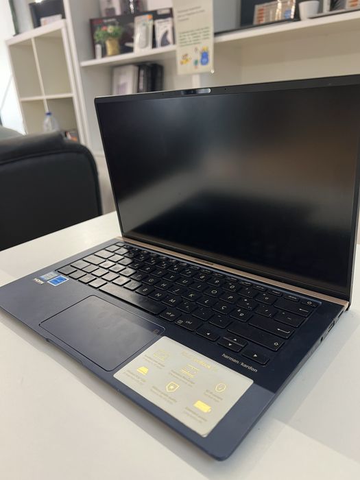 Asus ZenBook 14 UX433F Intel Core i5-8265U 8GB 477GB SSD – Usado | Garantia