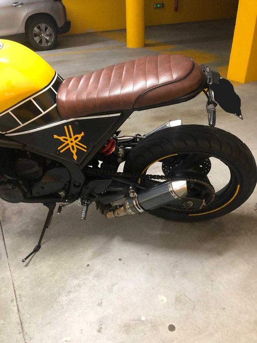 motociclo yamaha XJ600