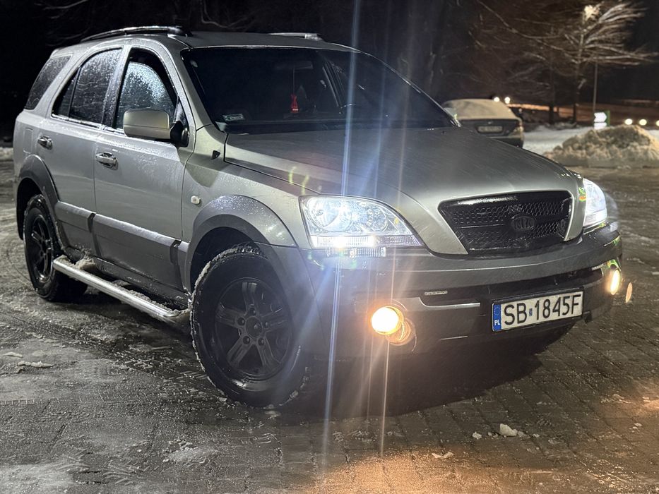 Kia Sorento 2.5 дизель полный привод рама продам или обмен