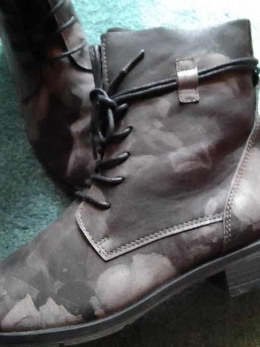 Botki skórzane Venturini