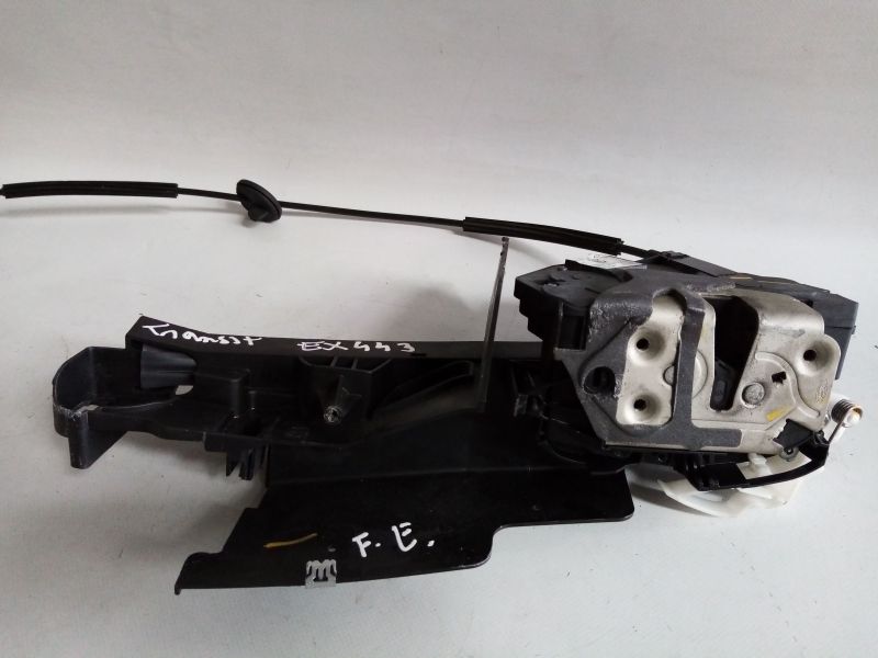 Fechadura / fecho porta frente esquerdo FORD Transit Courier I