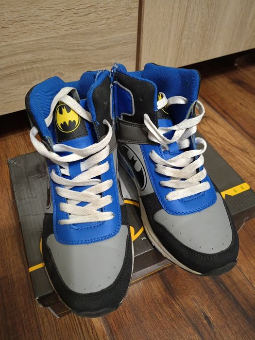 Buty chłopięce rozmiar 34