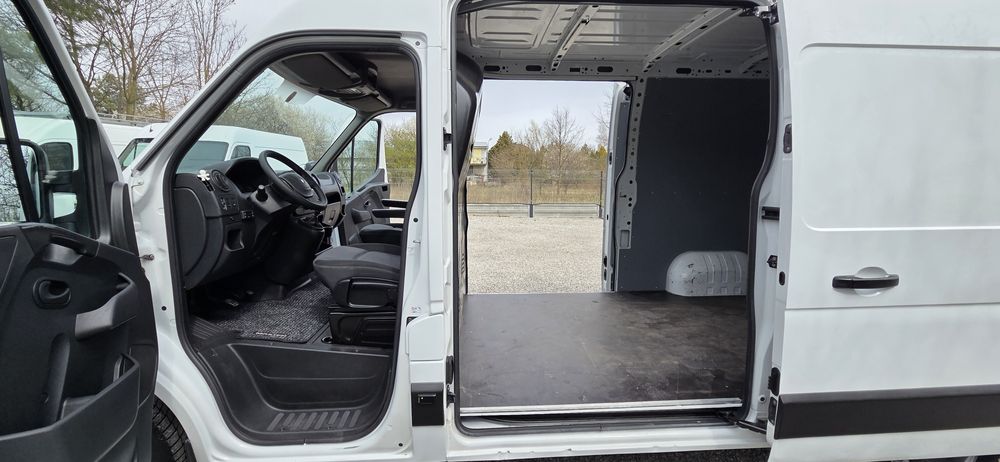 Renault Master 2.3 Dci 2019 Rok L2H2  Klima Navi Kamera  2x Drzwi Przesuwne Servis Orginał