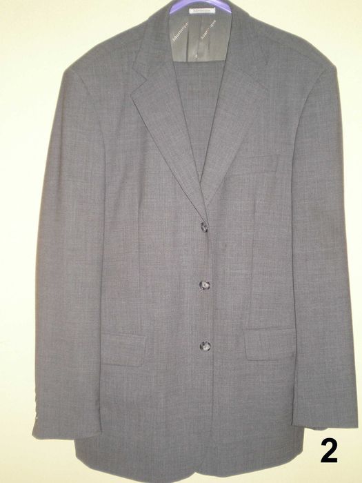 Fato Cinza claro liso - T.52 (MARTÍNIQUE)