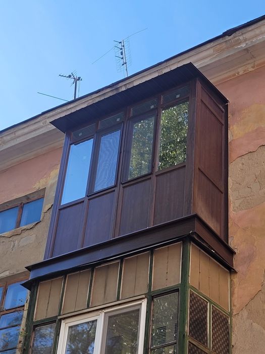 Французкий балкон. Розширение балконов.Кривой Рог.УютПласт. Євідновлен