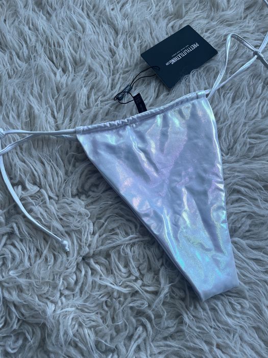 Низ від купальника р.M(може йти на маленьку L)