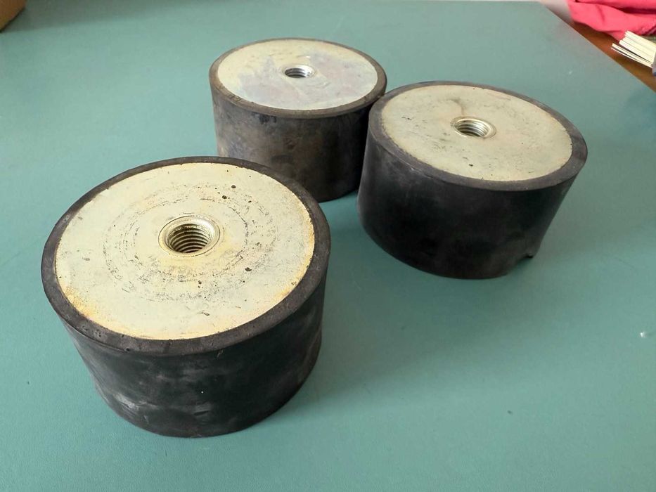 подушка виброопоры Амортизатор для вибропресса 100х55 М16