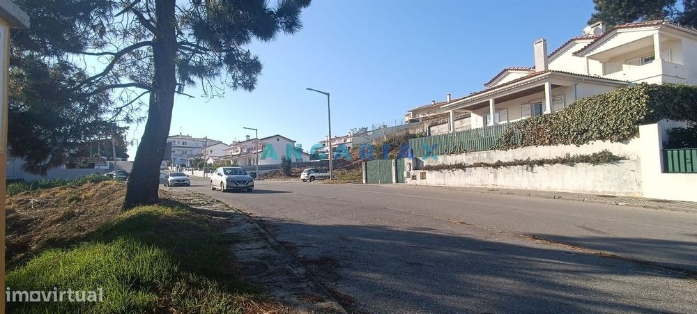 ANG1192 - Terreno com 416m2 para Venda em Leiria
