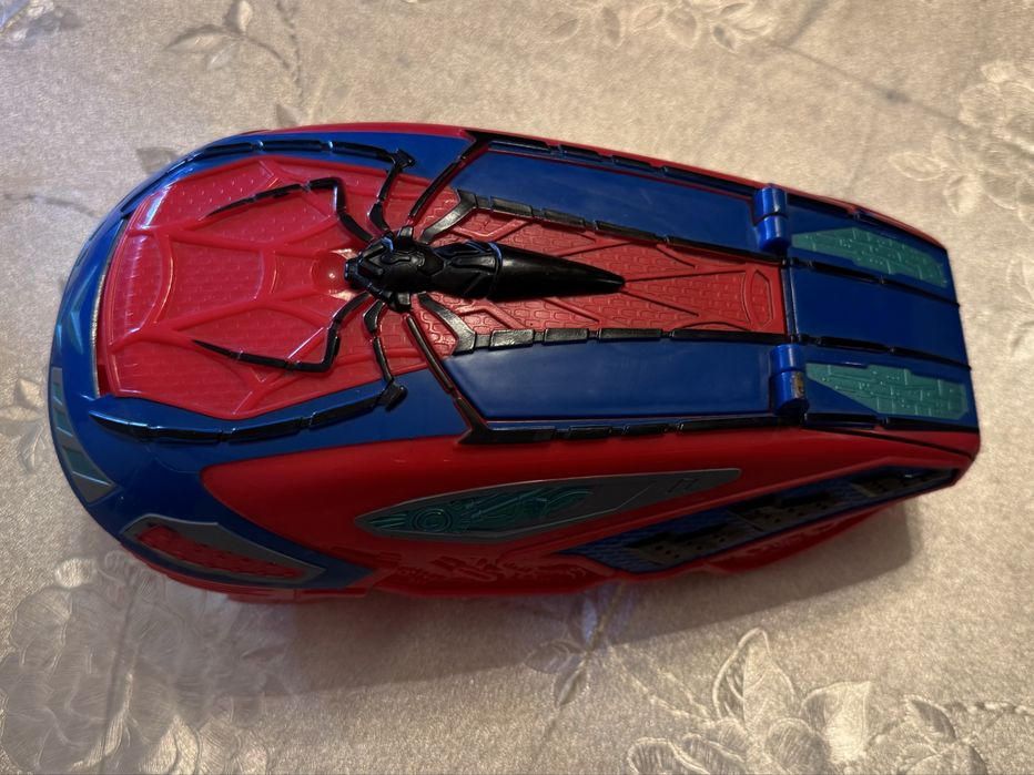 Бластер на руку від Hasbro spider man