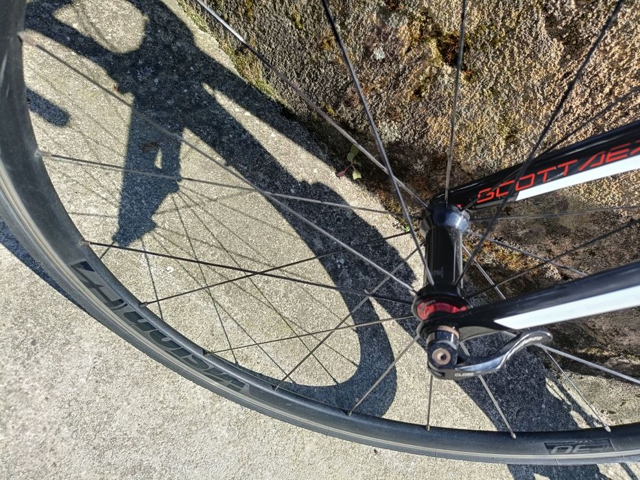Scott foil carbono