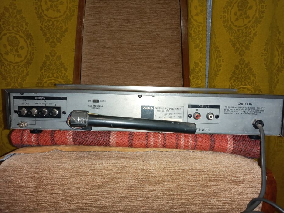 Продам тюнер тюнер