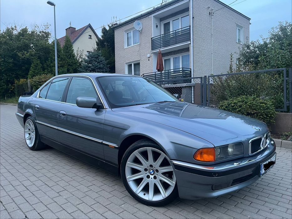 BMW Seria 7
