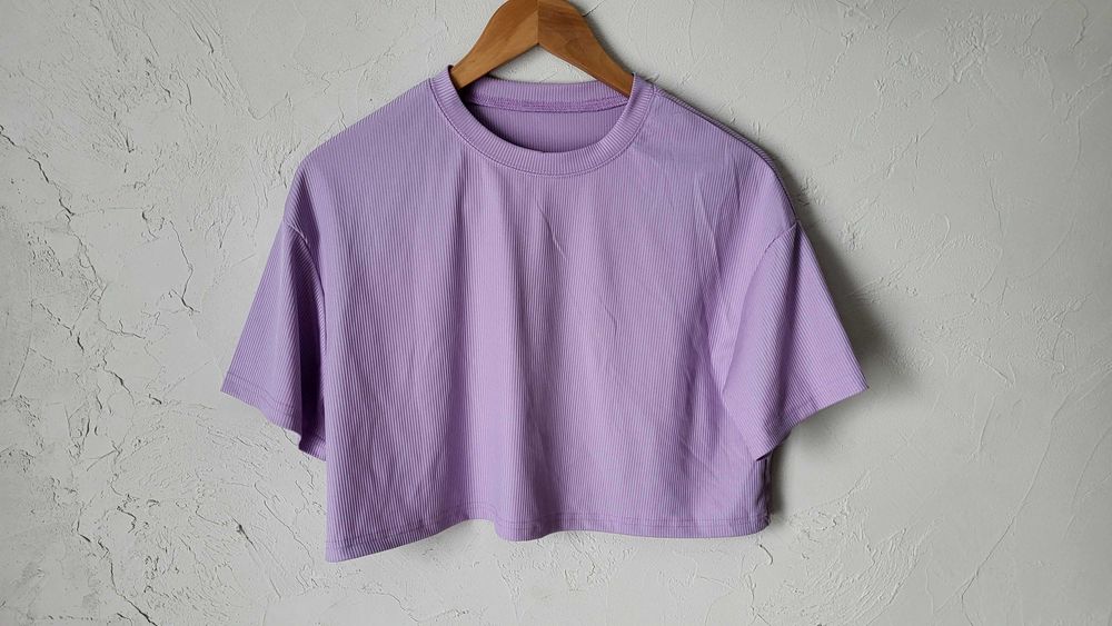 T-shirt damski crop top