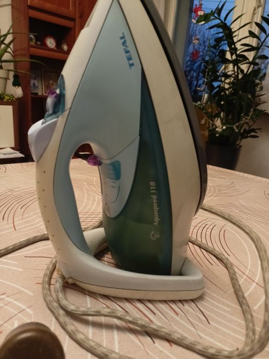 Sprzedam żelazko TEFAL