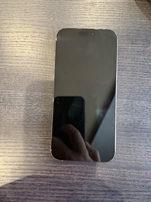 Продам iphone 16 pro max 256 gb