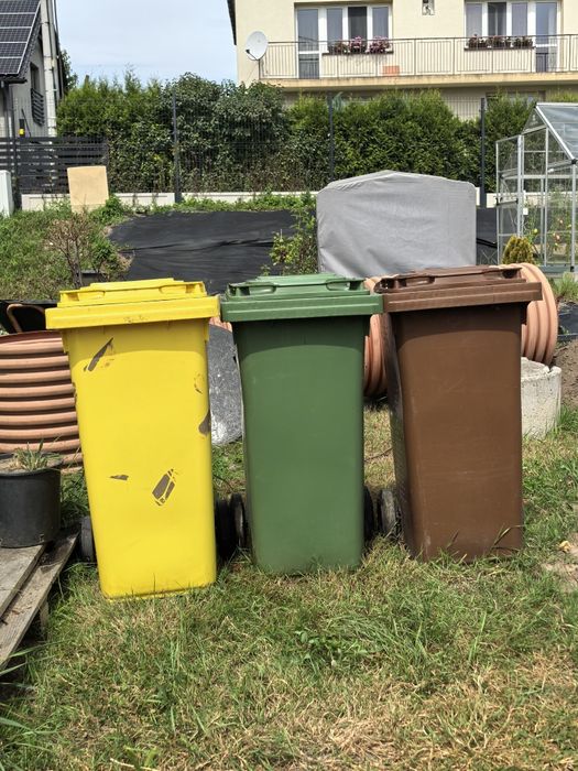 Kosze na śmieci 120l